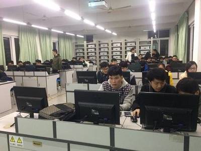 凌陽(yáng)智能門禁系統(tǒng) 為成都信息工程大學(xué)提供全方位信息技術(shù)支持與服務(wù)